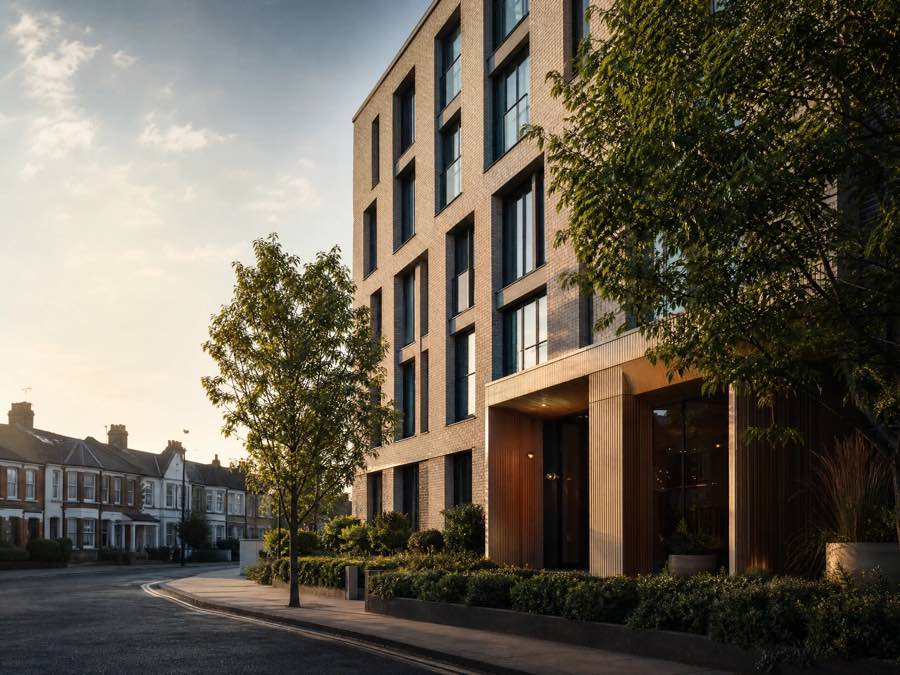 AXO Seven Sisters, Tottenham